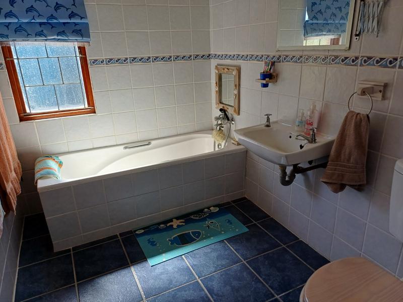 3 Bedroom Property for Sale in Franskraal Western Cape